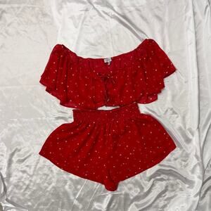 Red and white star print